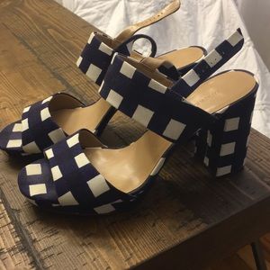 Banana Republic shoes